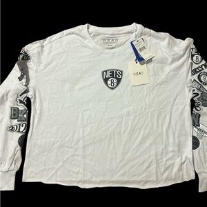 Women’s Brooklyn Nets Long Sleeve Shirt Sz-Medium